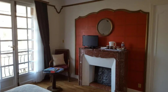 Двухместный номер Standard с балконом Chambres d'hôtes La Fontaine