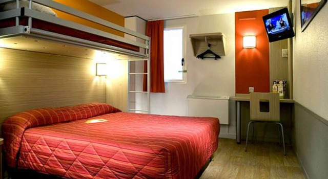 Трёхместный номер Standard Premiere Classe Chantilly Sud Luzarches