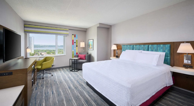 Hampton Inn By Hilton Hamilton, Prenota Hotel Hotel a Ontario con piscina, Piscina