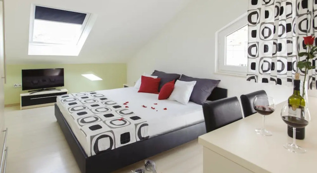 Room-delightfull Room for 2, Rezerwuj Pensjonat Hotele w Split-Dalmatia County z parkingiem, Parking