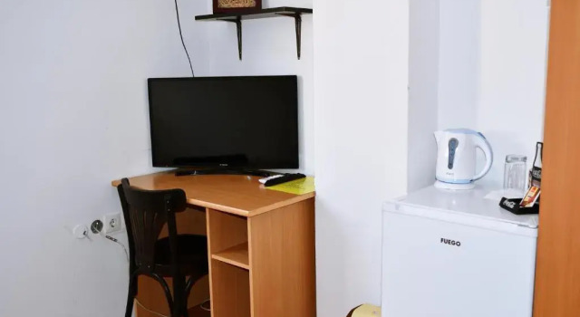 Hostel Sani