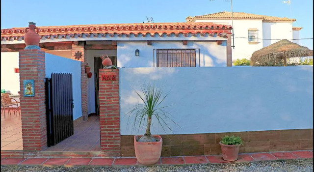 Chalet 2 dormitorios con piscina privada