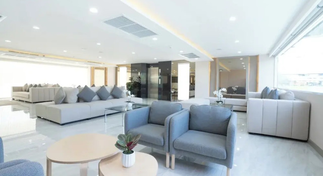 Oriole Residence