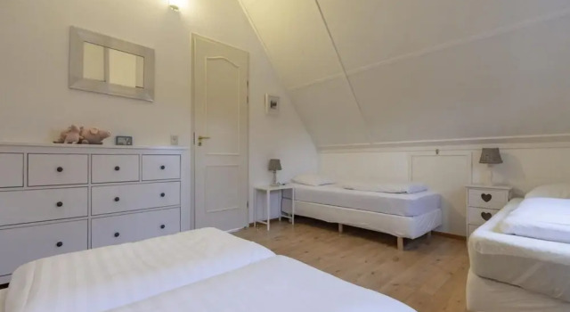 Stylish and Modern Furnished Holiday Villa