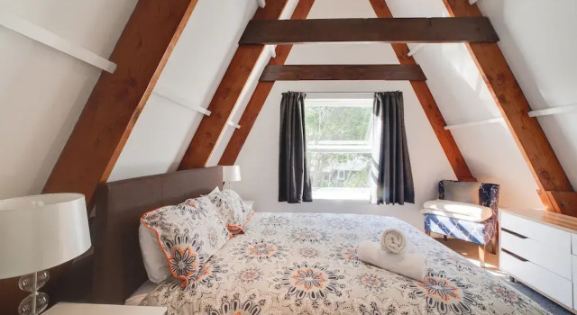 Awesome 3 bed Rotorua Lake House
