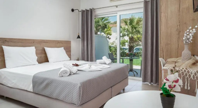 Апартаменты Deluxe Antonis apartments