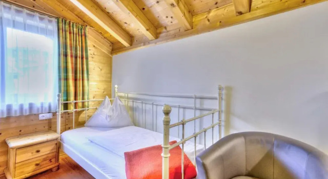 Holiday Village Wildschönau Chalet with Terrace, Забронировать Шале Отели Тироля 3 звезды, 3*