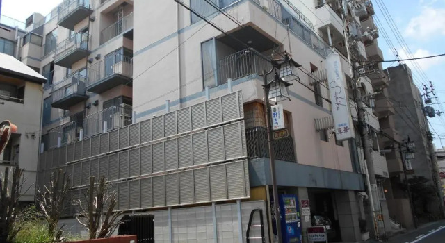 Takamatsu Hotel Sakika, Забронировать Отель Отели Такамацу с парковкой, рядом с Sunport Hall Takamatsu, Парковка