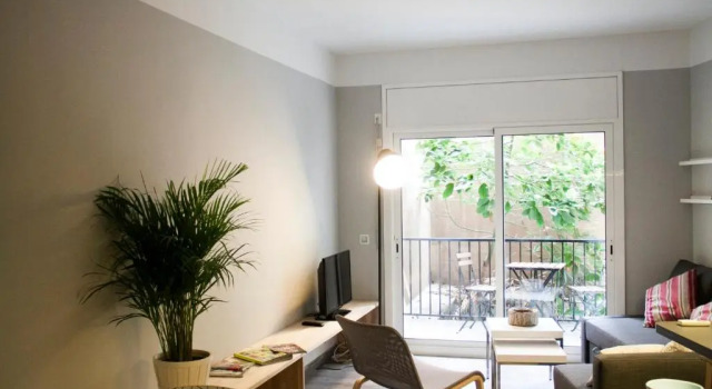 Idyllic apartment with terrace, Забронировать Апартаменты/квартира Сантс-Монжуик , рядом с Парк скульптур