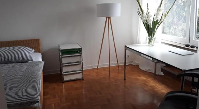 Wohnung im grünen mit traumhaften Ausblick, Забронировать Отель Отели Виллих с парковкой, Парковка