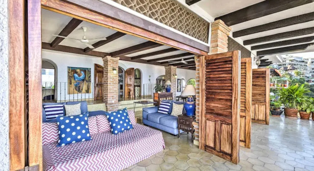 Mid-century Modern Condo w/ Patio & Ocean Views!, Rezerwuj Apartament Apartamenty w Jalisco, Apartament