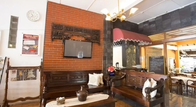 RedDoorz near Terminal Condong Catur 2, Prenota Hotel Sleman Yogyakarta Province
