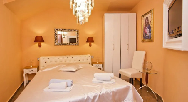 Apartments Admiral, Book Lejlighed Hoteller i Kotor Riviera med parkering, Parkering