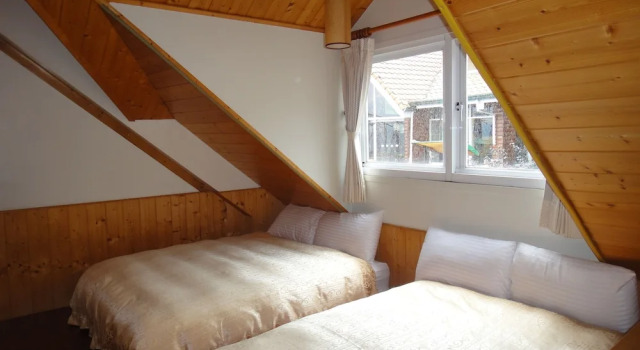 Cingjing Vienna Pleasance Cottage, Buchen Sie Bed & Breakfast Renai Landkreis Nantou