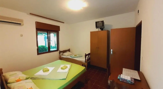 Stevovic Apartments, Book Lejlighed Lejligheder i Lepetane, Lejlighed