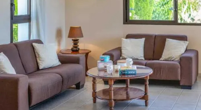 Angelina, Boek Hotel Peyia Paphos