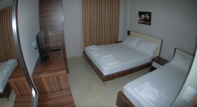 Standart üç kişilik oda Hotel Divers
