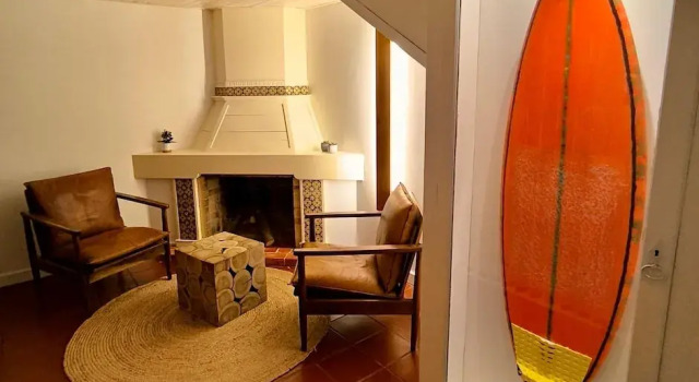 Кровать в общем номере Porto Surf Lodge