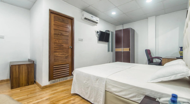 Номер Deluxe Metro City Hotel