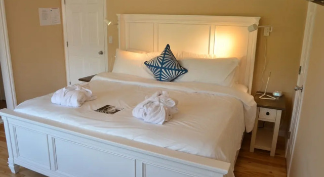 Двухместный номер Standard Salish B&B and Spa
