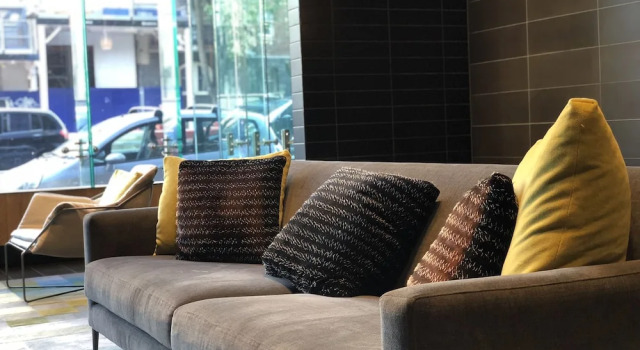 LVL 11 Cosy Apartment Near Lygon St, Забронировать Апартаменты/квартира Апартаменты Мельбурна, рядом с Australian Institute of Management, Апартаменты/квартира