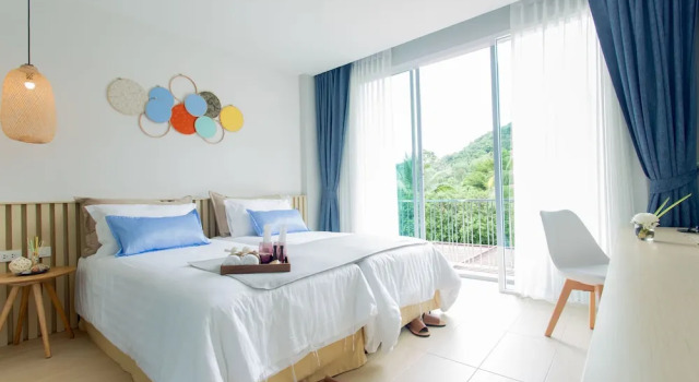 Двухместный номер Deluxe с балконом LaRio Hotel Krabi-SHA Extra Plus