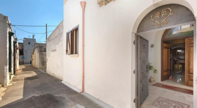 Villa Raffaella, Book Villa Sommerhuse i Spongano, Hytte