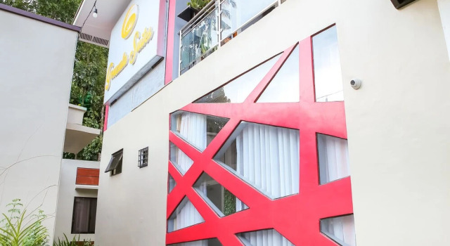 OYO 484 Gonzala Suites