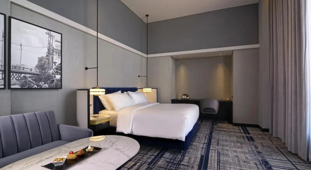 Deluxe suite Mercure Surabaya Manyar