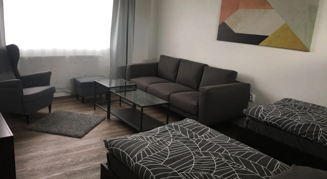 Hotel & Bistro 63