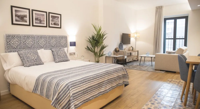 Люкс nQn Aparts & Suites Sevilla