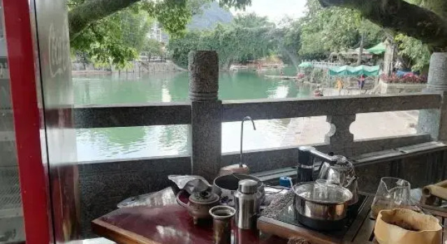 Yangshuo Banxian Bieyuan Homestay (Yulonghe Bamboo Rafting Yulongqiao Wharf Branch), Rezerwuj Hotel Hotele w Yangshuo z parkingiem, Parking