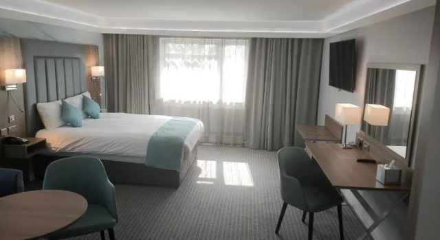 Полулюкс Best Western Premier Heronston Hotel & Spa