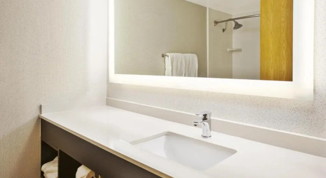 Одноместный номер Standard Holiday Inn Express & Suites Chicago-Midway Airport by IHG