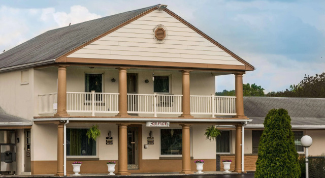 Knights Inn Palmyra, Book Mini-hotel Palmyra Hershey-Harrisburg