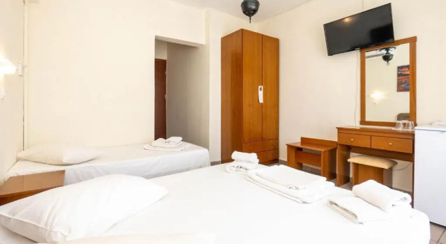 Трёхместный номер Standard Hotel Alkyon