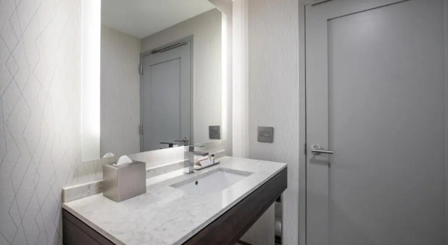 Четырёхместный номер Standard Holiday Inn Express - Boston South - Quincy by IHG