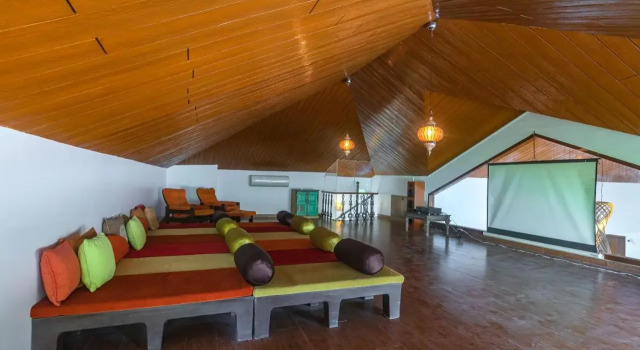 Saffronstays Casa Del Palms