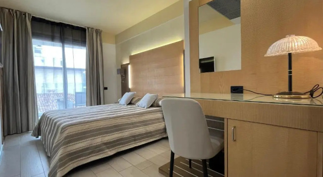 Трёхместный номер Standard с балконом Hotel Mare
