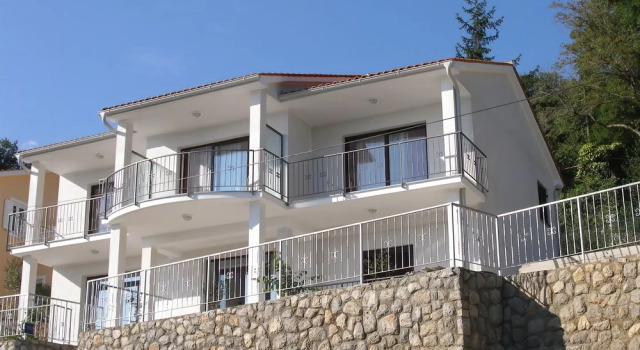 Apartments Medveja