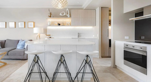 Unit 9 Fantastic Holiday Apartment in Sunshine Beach Stunning Views Opposite Beach Access, Prenota Appartamento Hotel a Queensland con parcheggio, Parcheggio