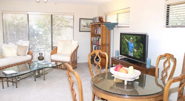 De Anza Golf Course Cottage - 1 Br home by RedAwning