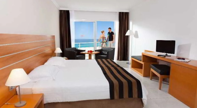 allsun App.-Hotel Esquinzo Beach, Buchen Sie Hotel Hotels in Esquinzo mit Parkplatz, Parkplätze