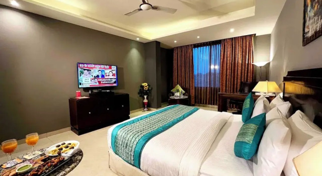 V Hotel TSSG near Delhi IGI Airport, Забронировать Отель Отели Нью-Дели с завтраком, Завтраки