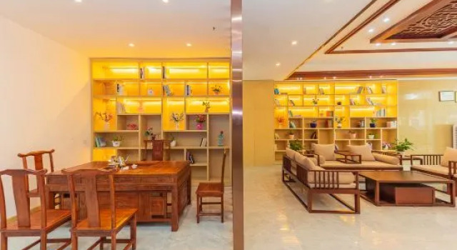 Shanlan Shangju Hotel (Yichang Shuiyuecheng Shopping Center Sanxia University Branch)