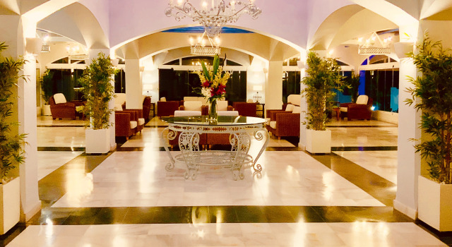 Marbella Resort 5, Забронировать Курортный отель Марбелья Коста-дель-Соль, рядом с Пристань для яхт Кабопино