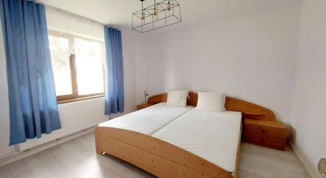 Апартаменты Lovely and extra spacious 1 bedroom, 1 bath.
