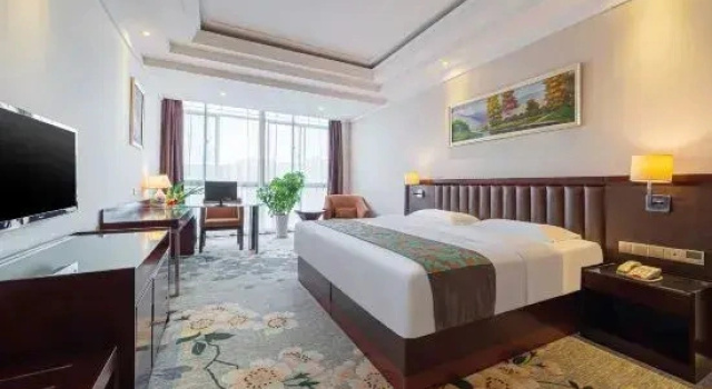 Люкс Yiyang Hotel (Yiling Wanda Plaza, Yichang Three Gorges Enterprise Base)