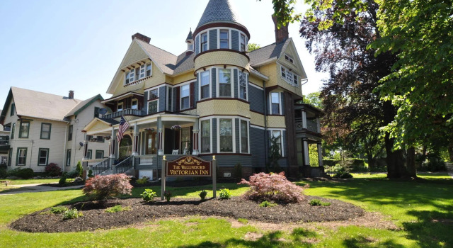 The Wallingford Victorian Inn, Boek Hotel Wallingford Connecticut