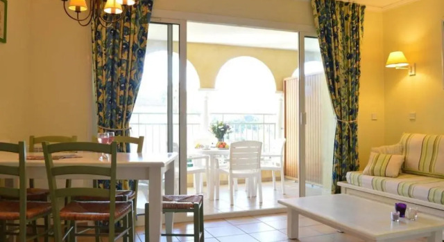 Appartement Les Issambres, 2 pièces, 5 personnes - FR-1-226-81